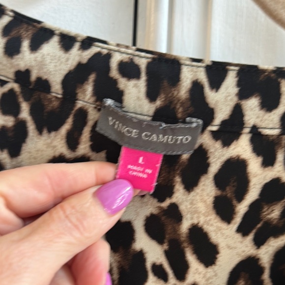 Vince Camuto Black and Cream Notched Collar Blouse - Picture 2 of 3